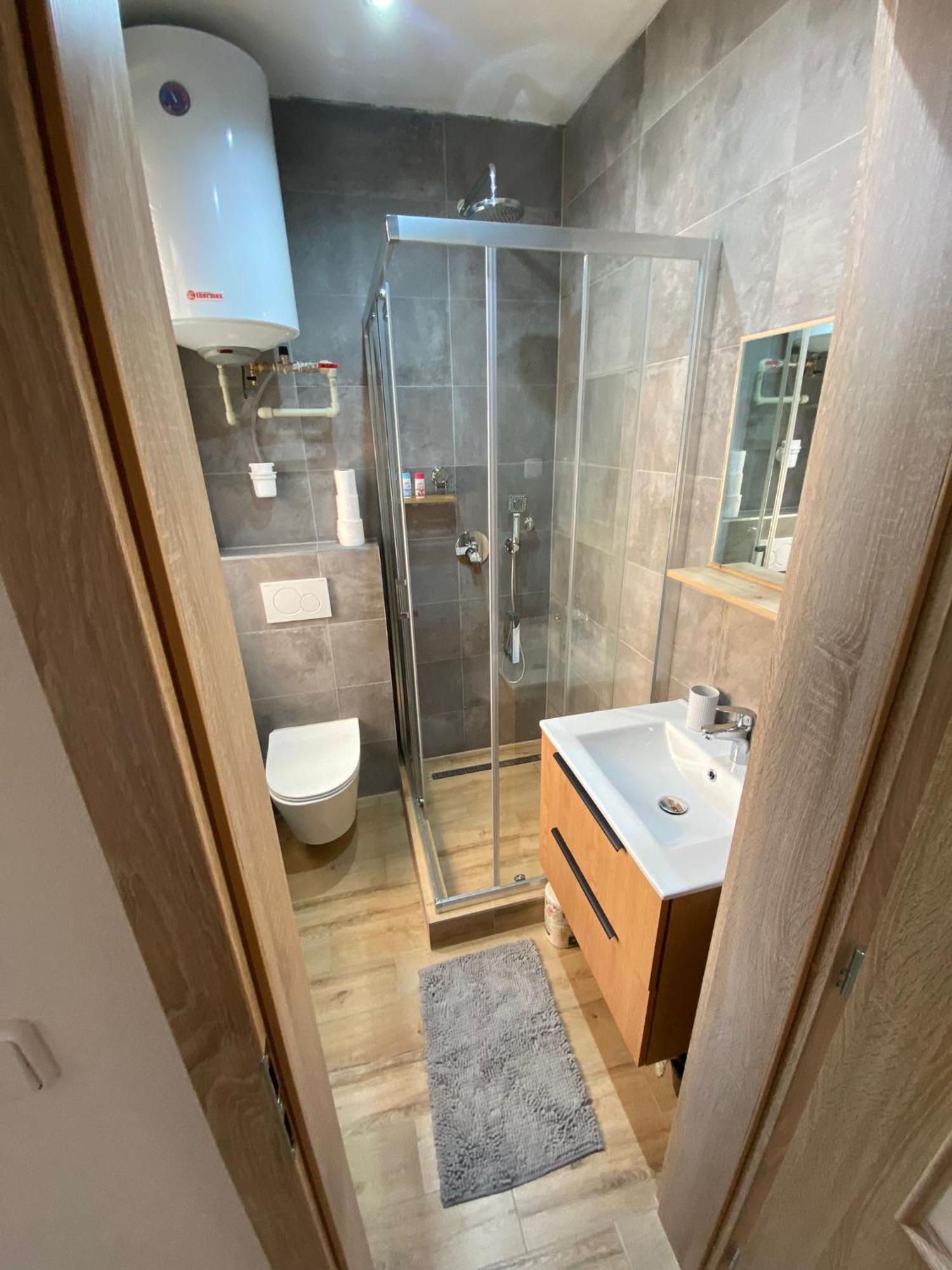 Znojmoapartment Luaran gambar